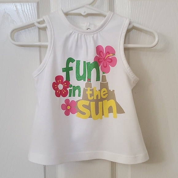 Carter's Just One Year (2) Piece Set Tank & Shorts Baby Girl Size 6 Months - Picture 3 of 10